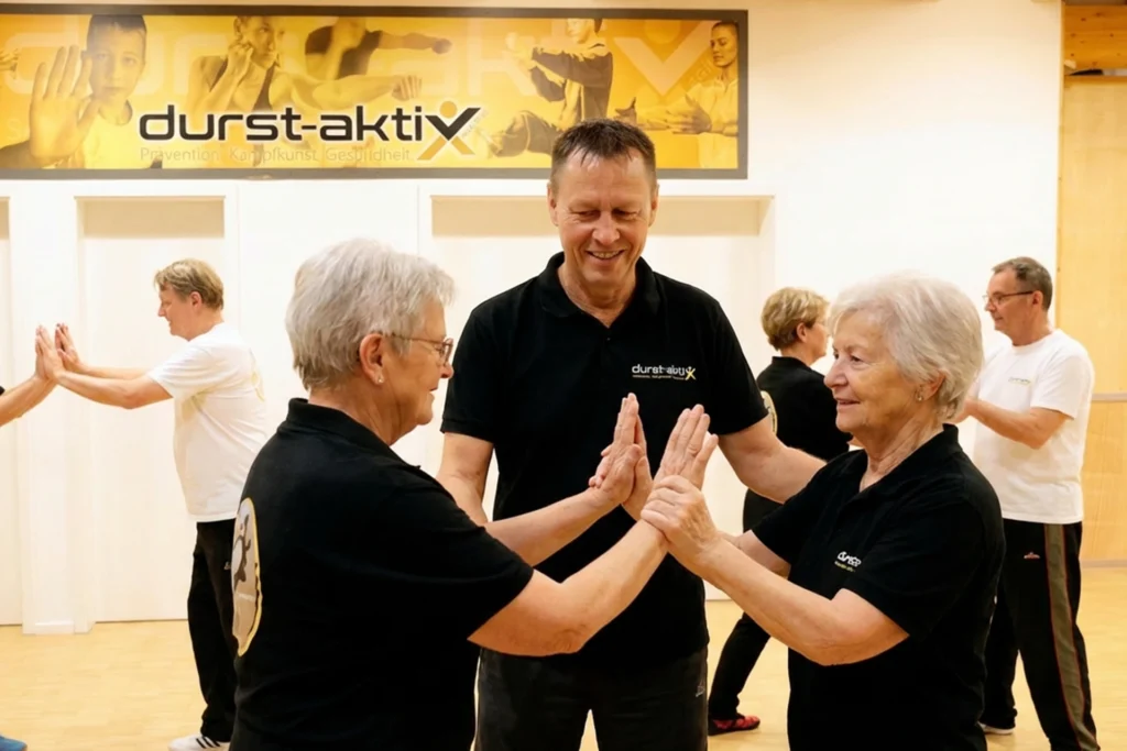 Gesund älter werden: Bewegung statt Schonung